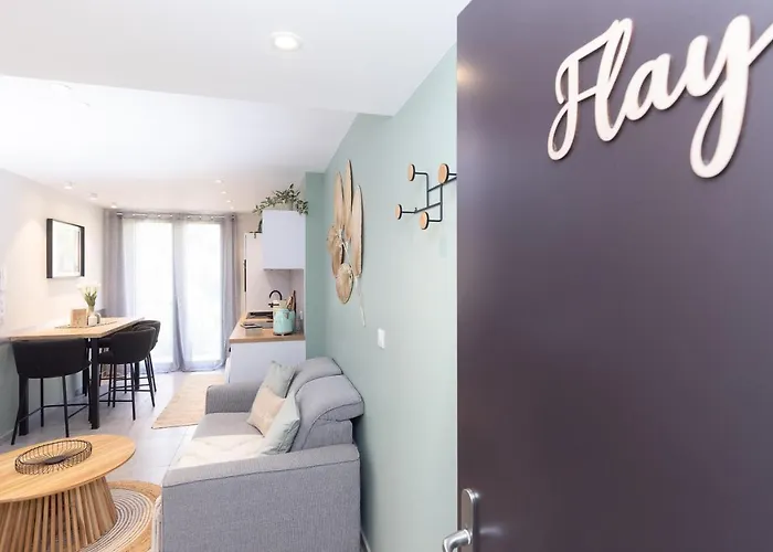 Magnifique T3 Bord De Mer Garage Prive Classe 3 Etoiles