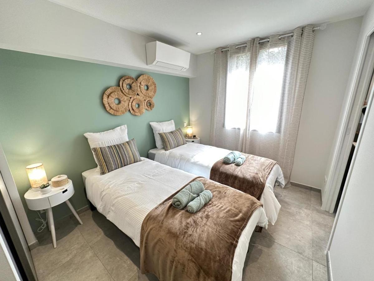 Magnifique T3 Bord De Garage Prive Classe 3 Etoiles Apartment